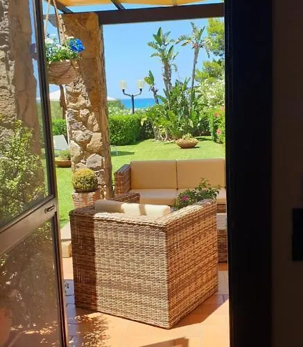 Santina - Villa Cefalu