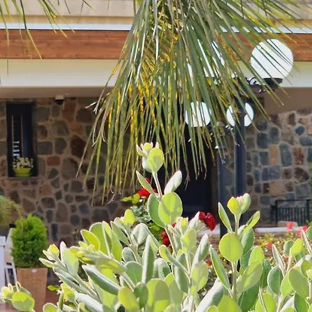 Santina - Villa Cefalu