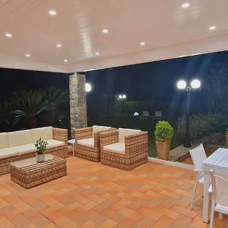 Santina - Villa Cefalu