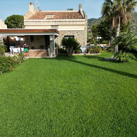 Santina - Cefalu