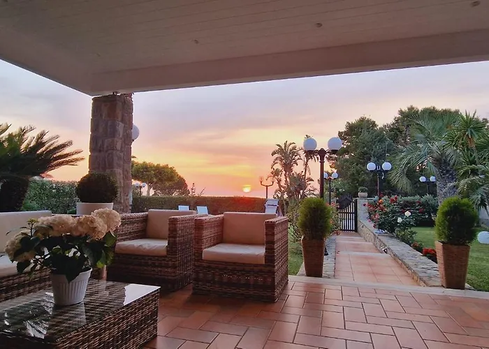 Santina - Чефалу